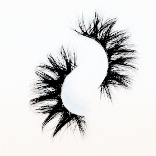 Flawless - 22mm Mink Lashes | Wispy, Voluminous, and Ultra-Dramatic